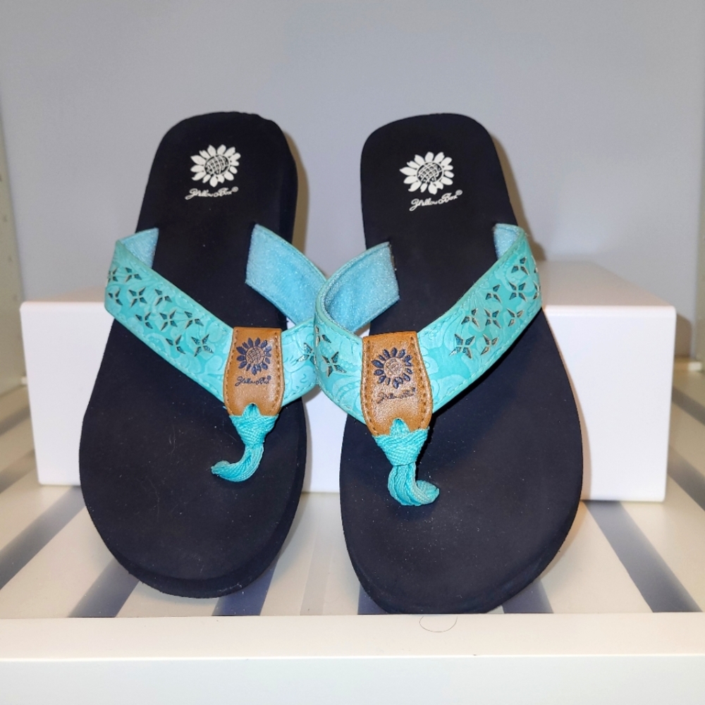 Aqua/ Teal, yellow box flip flops
